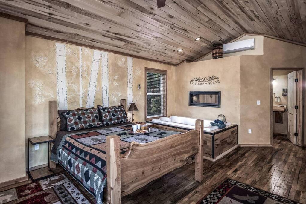 Redwood In The Historic Upper Canyon ルイドソ エクステリア 写真